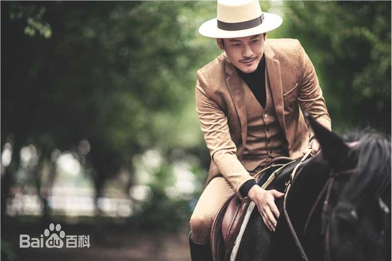 王东生活照壁纸壁纸