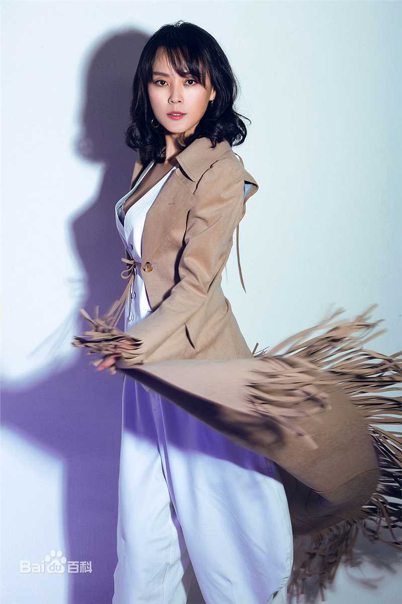 梁爱琪精选最新图册