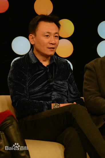 吕一丁做客节目性感图片图集