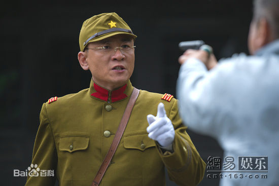 吕一丁尖锋最优质剧照