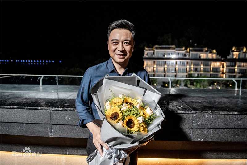 张晞临高清剧照