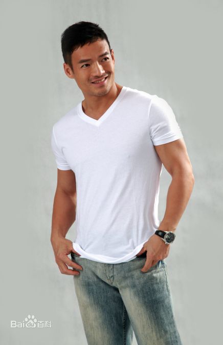 张政勇(Arm)棚拍宣传性感图片图集