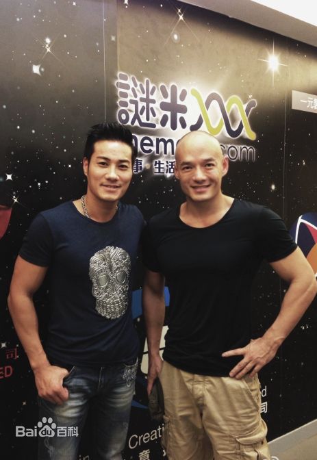 张政勇(Arm)在做客《恐怖在线》中的