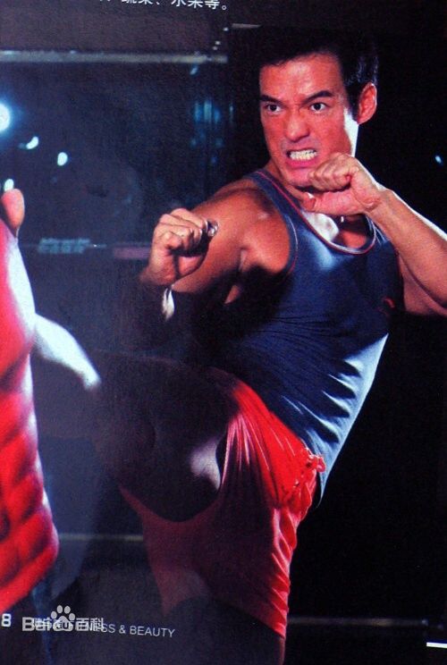 张政勇(Arm)在《健与美》中的