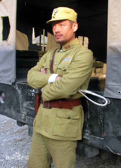 精选张政勇(Arm)在《出关》《雳剑》中的图册