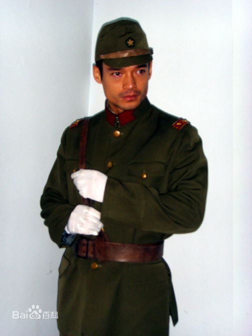 最新张政勇(Arm)在《狐步谍影》《浴血记者》《记忆之城》中的图集