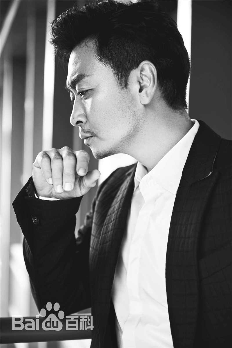 黄俊鹏照片图片图册