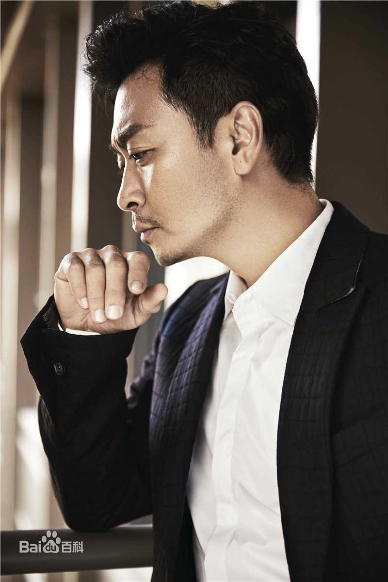 黄俊鹏照片图片图册