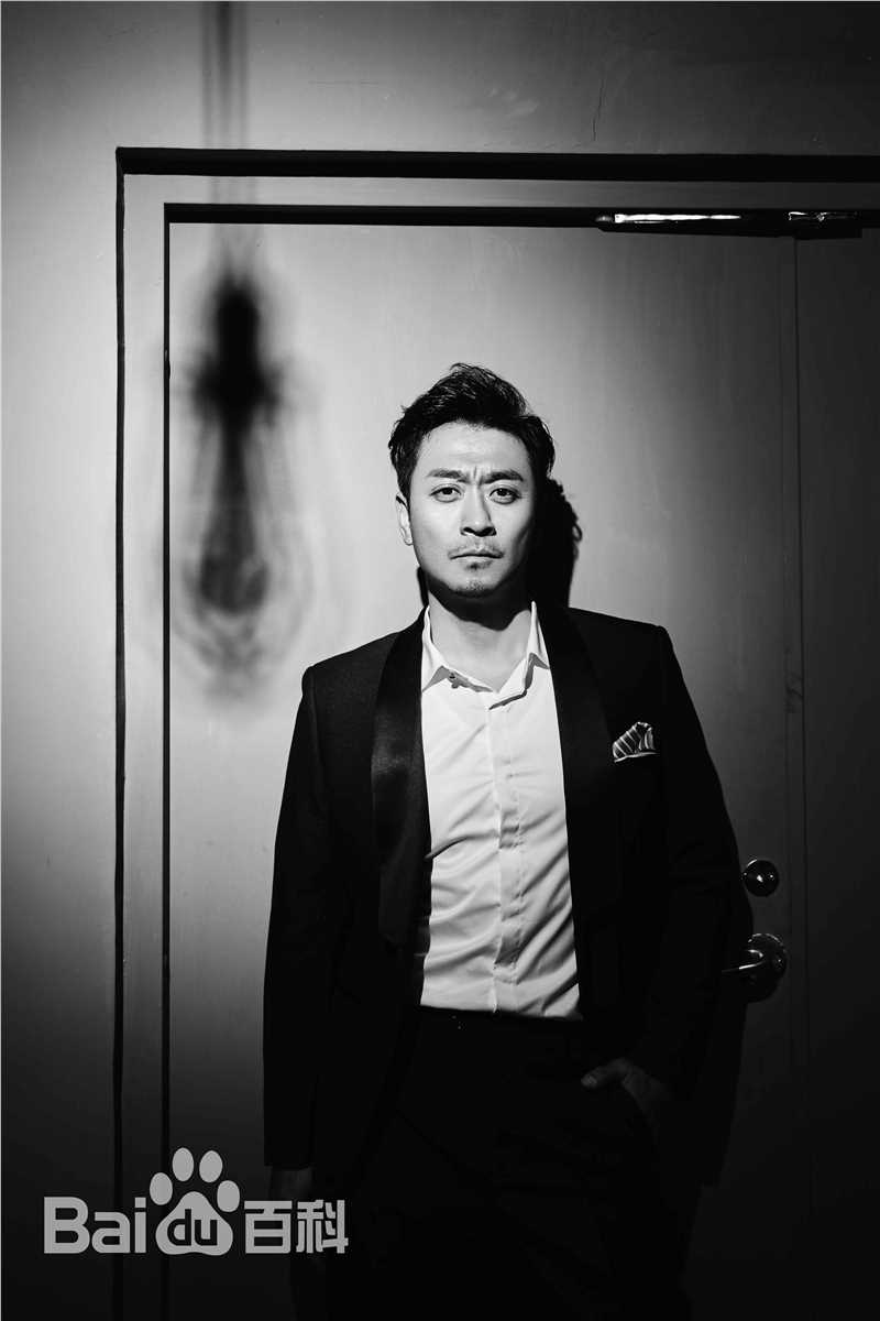 黄俊鹏照片图片图册