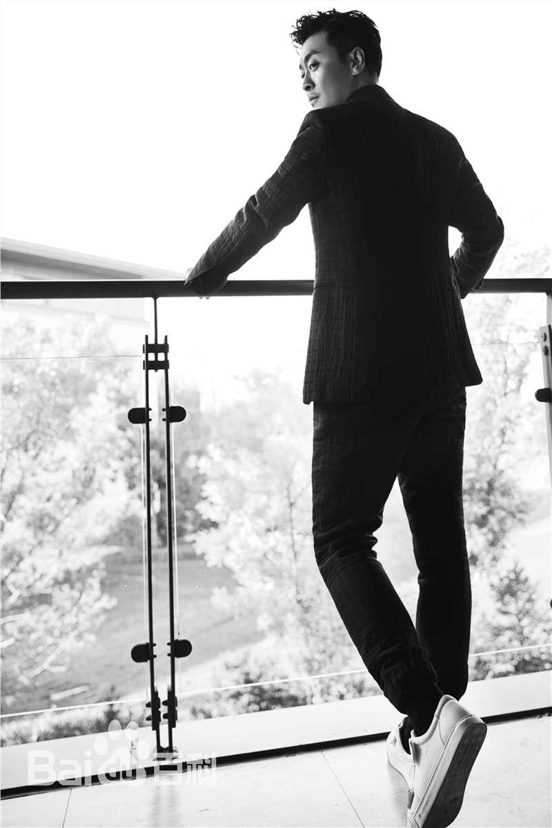 黄俊鹏照片性感图片图集