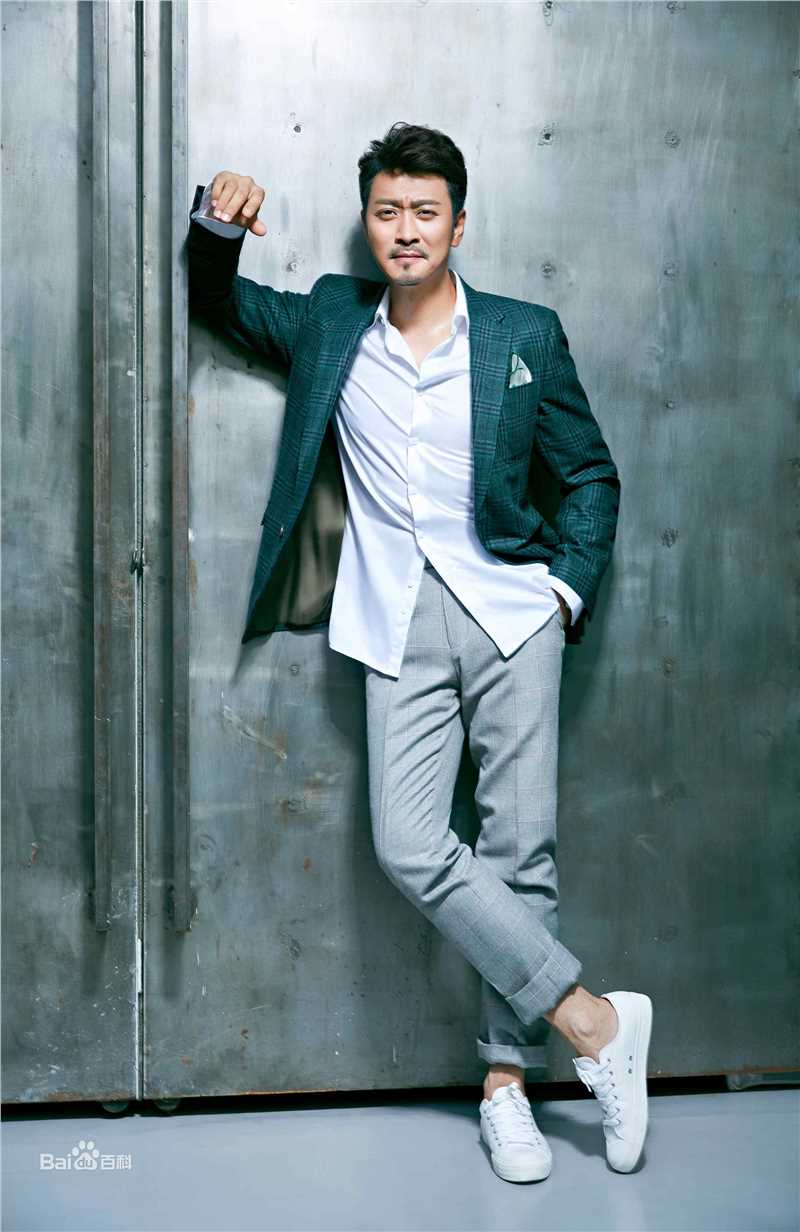 黄俊鹏照片壁纸壁纸