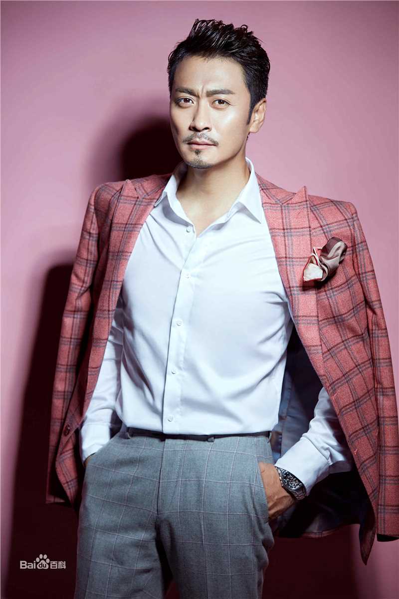 黄俊鹏照片图册