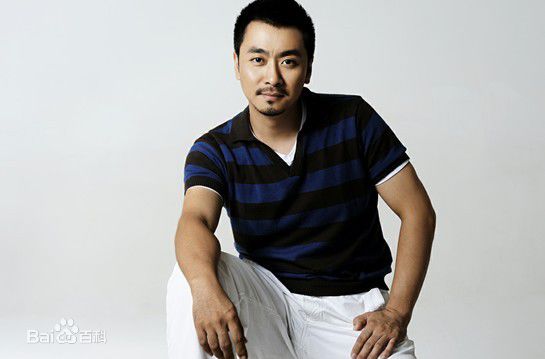 高清黄俊鹏图片