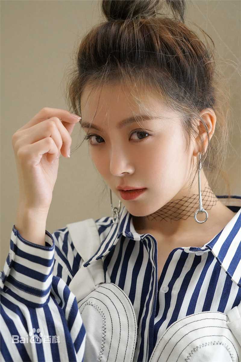 种丹妮前后照片