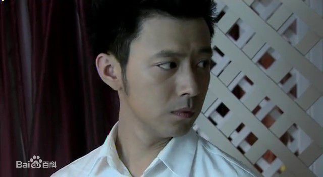 最新曹炳琨(Cao Bingkun)在《青春期撞上更年期》中的壁纸