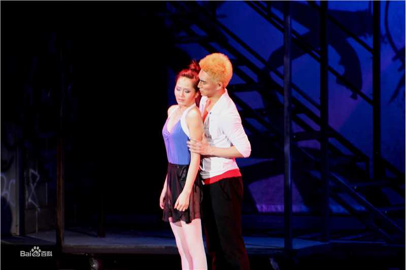 彭杨青涩校园前后照片