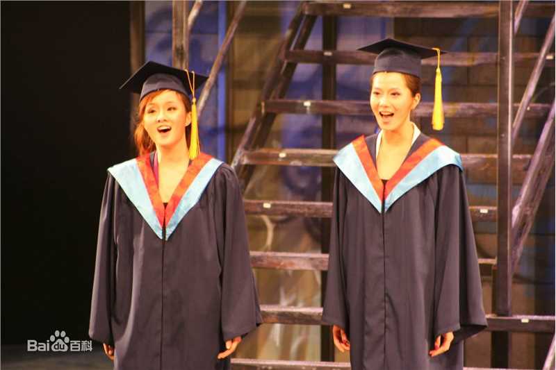 彭杨青涩校园前后照片