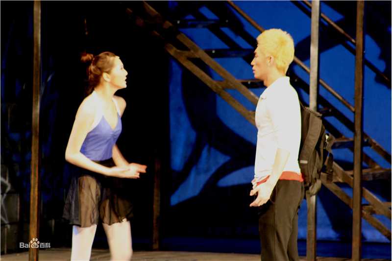 彭杨青涩校园前后照片