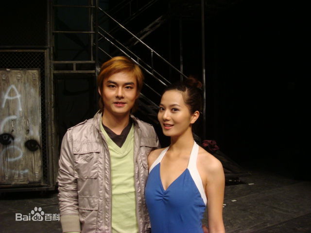 彭杨青涩校园前后照片