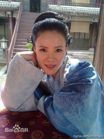 何佳怡参演电视作品（2001-2010）前后照片