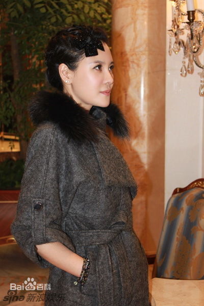 何佳怡精彩图册