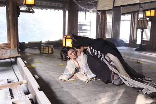 何佳怡2009年《倚天屠龙记》高清剧照