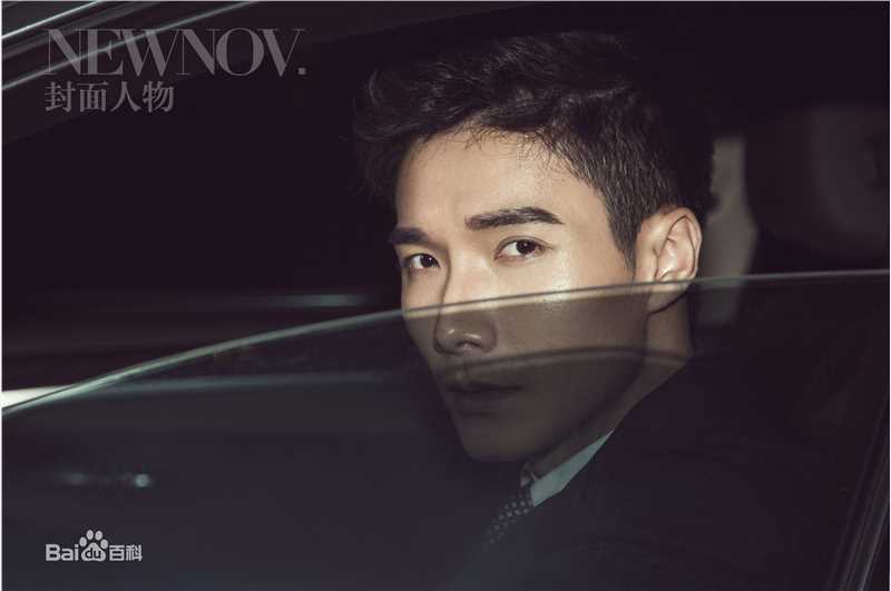 最全李泰(Lee Tae)在《NEWNOV》拍摄中的壁纸