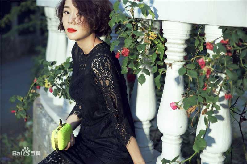 王一楠(Wang Yinan)最新红唇魅惑壁纸
