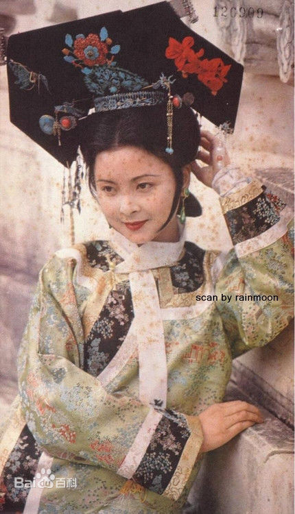 周洁荧幕倩影生活照相册