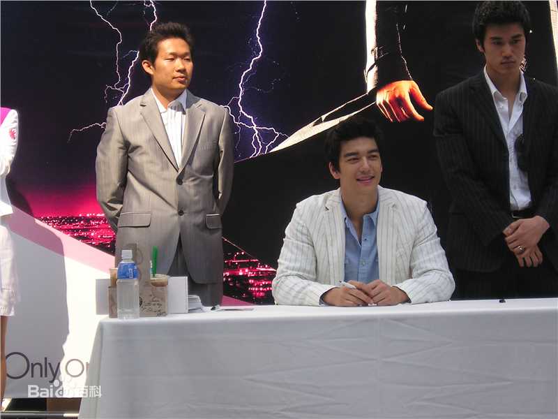 最新丹尼斯·吴(Dennis'O)精彩图册