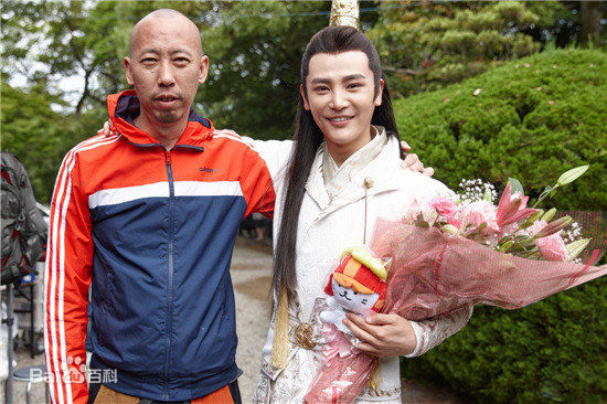 曹盾工作状态壁纸壁纸