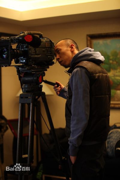 曹盾工作状态壁纸壁纸