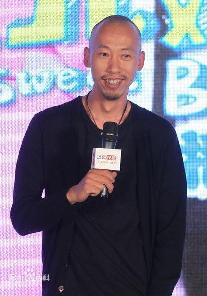 曹盾出席活动性感图片图集