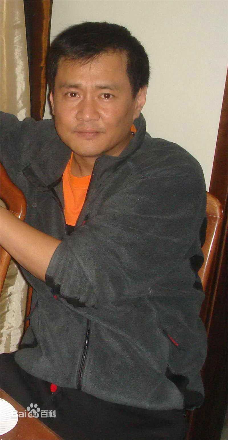 王辉生活中的性感图片图集