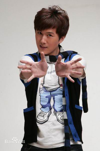 最新卢星宇精彩图册