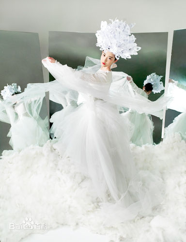 张辛苑高清 杂志大片图册