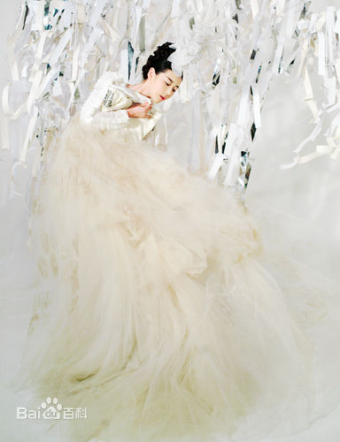 张辛苑高清 杂志大片图册