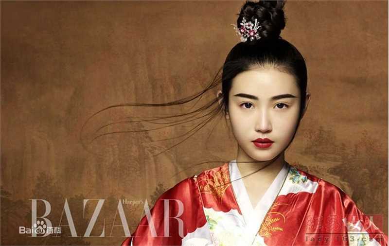 最新张辛苑壁纸