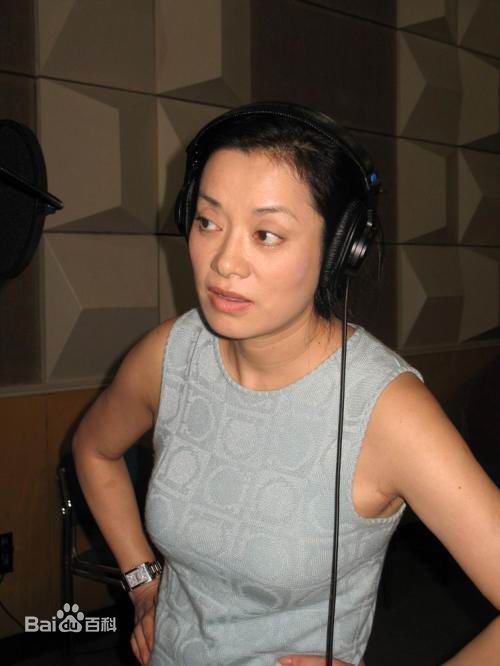 毛阿敏舞台下的生活照