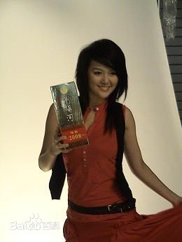 谭维维(Sitar tan)广告代言图片图集