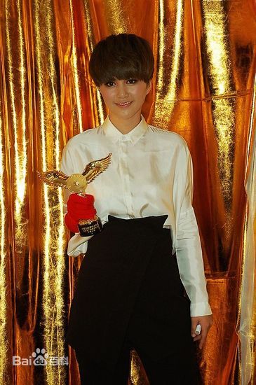 谭维维(Sitar tan)第八届东南劲爆音乐榜生活照