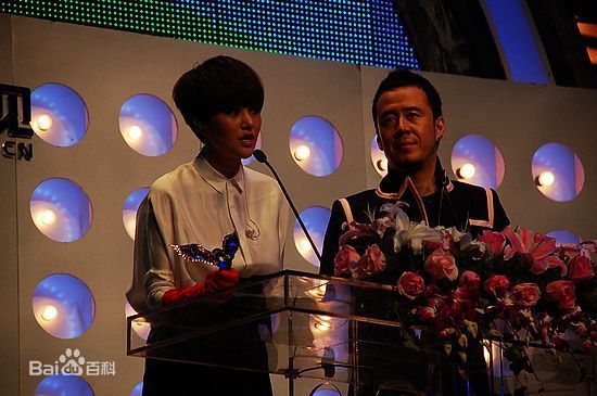 谭维维(Sitar tan)第八届东南劲爆音乐榜生活照