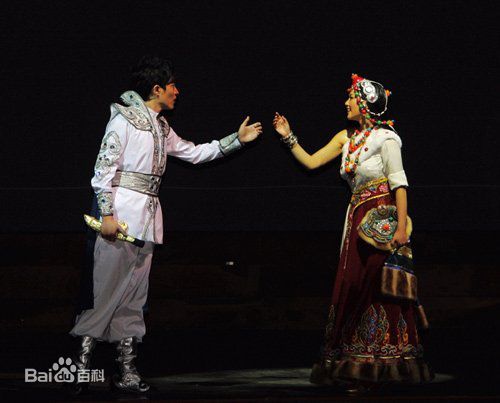 谭维维(Sitar tan)在音乐剧《花儿与少年》中的