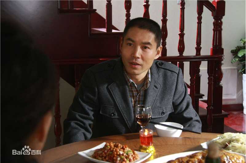 高清王韦智性感图片