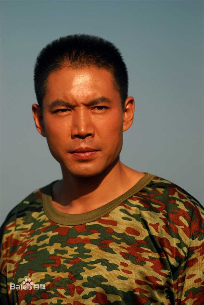 高清王韦智性感图片