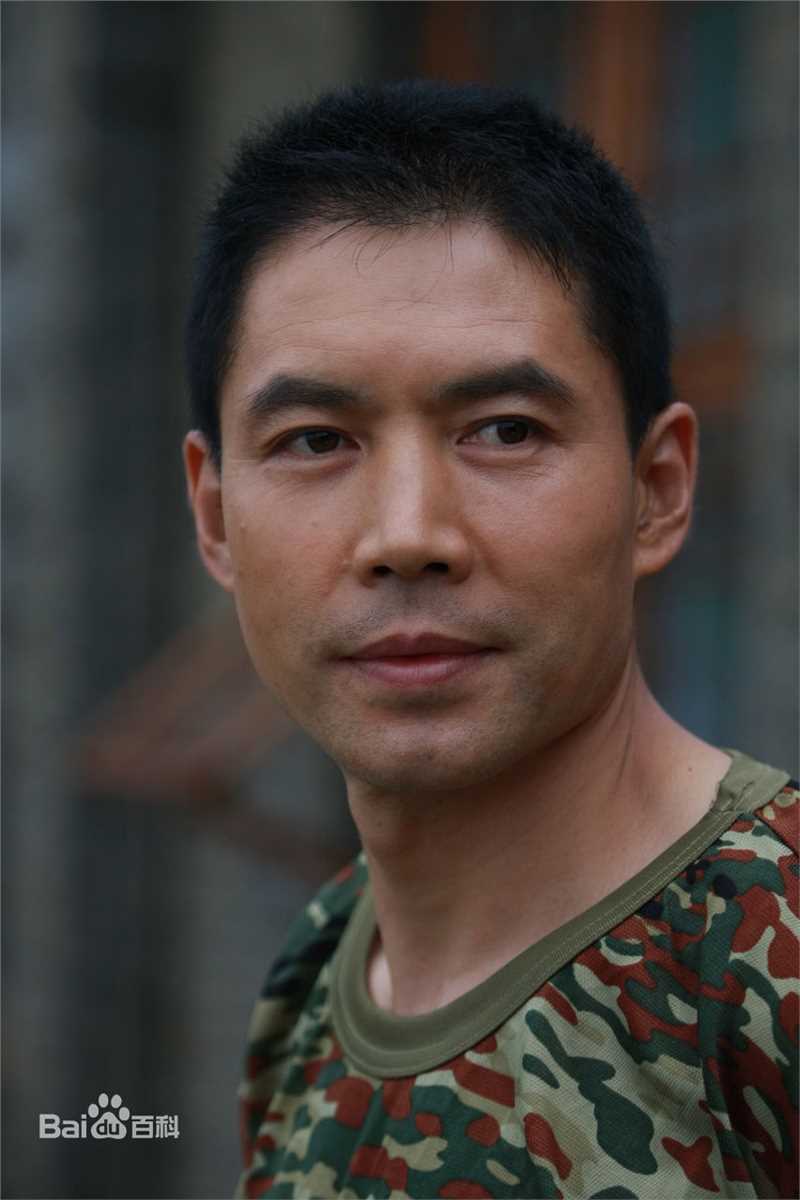 高清王韦智性感图片