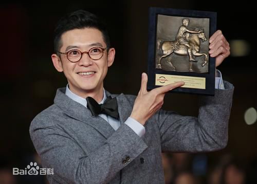 徐昂出席活动性感图片图集