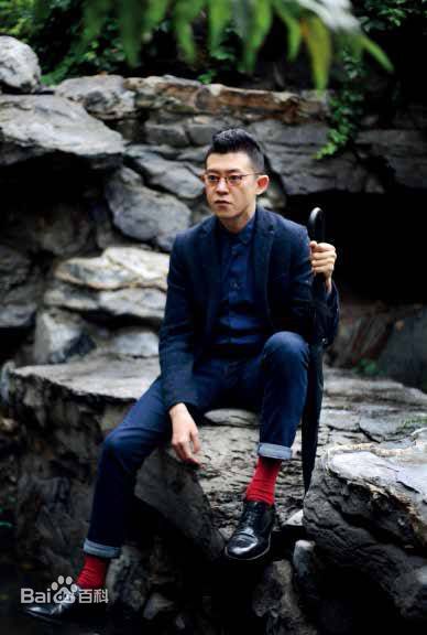 徐昂出席活动性感图片图集