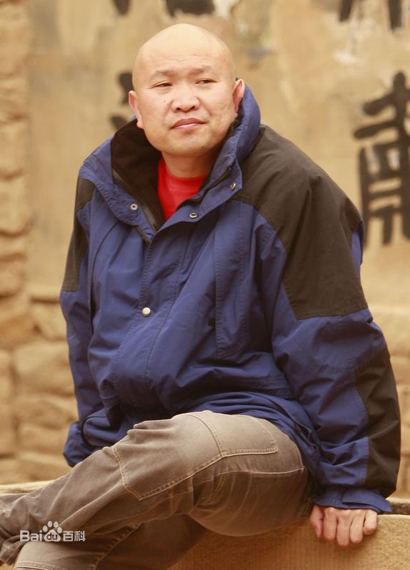 最优质龚朝生活照