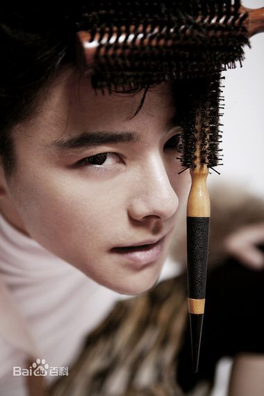 刘济恺(Phoenix)《冰激凌》